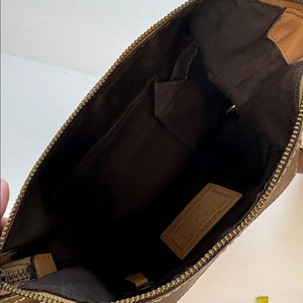 Vintage Coach Signature Crossbody Shoulder Bag
